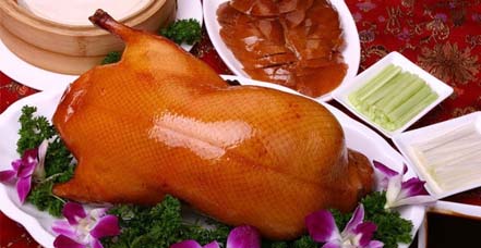 烤鸭江湖|揭秘北京烤鸭加盟店的历史根源